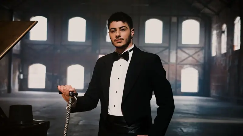 Semicenk - Sevecek Sandım Sözleri