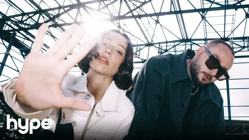 Zeynep Bastık - Savaştım Harbiden