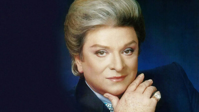 Zeki Müren – Nasıl Geçti Habersiz Şarkı Sözleri