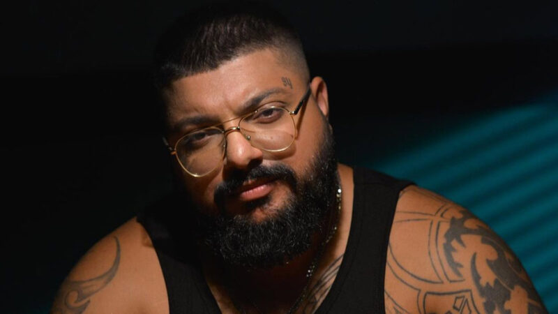 Ayaz Erdoğan – Valla Şarkı Sözleri