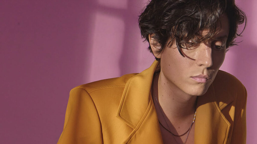 Can Oflaz – Yalnız Ağaç video