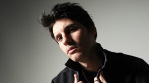 Can Ozan – Sar Bu Şehri Şarkı Sözleri