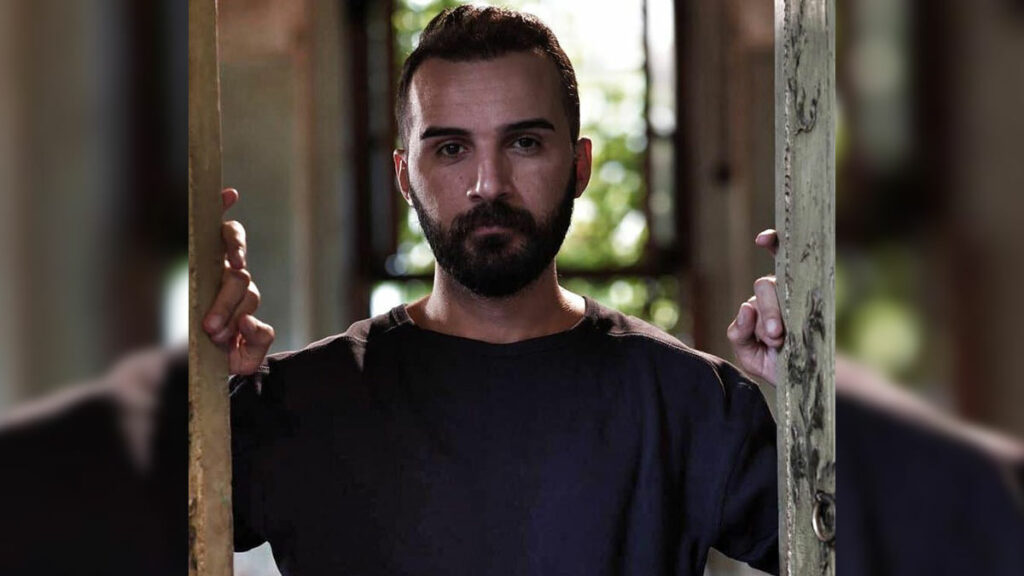 Caner Gülsüm – Gule Dersimdir video