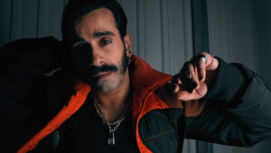 Gökhan Türkmen – Bal Şarkı Sözleri