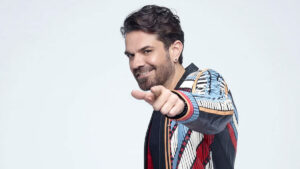 Kenan Doğulu – Tutamıyorum Zamanı Şarkı Sözleri