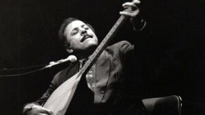 Neşet Ertaş – Gönül Dağı Şarkı Sözleri