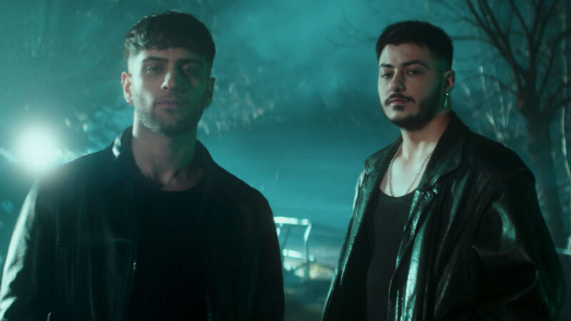 Reynmen & Semicenk – Yana Yana Şarkı Sözleri