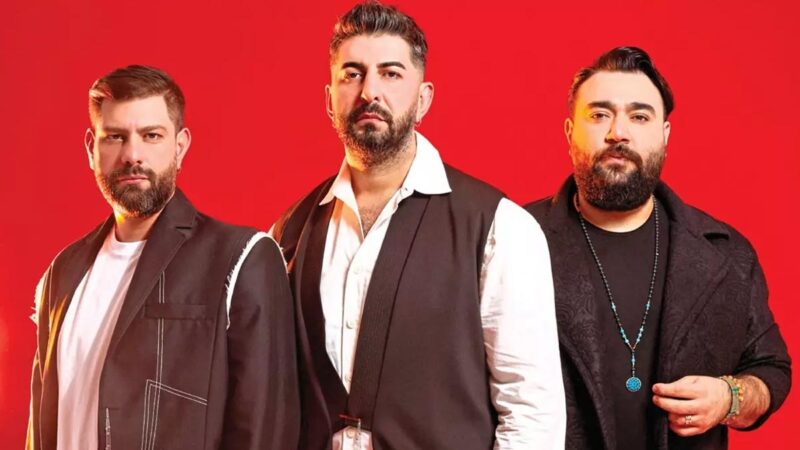 Sakiler – Saygı Duruşu Şarkı Sözleri