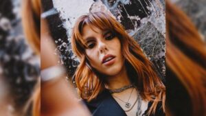 Selin – Ne Senle Ne Sensiz Şarkı Sözleri