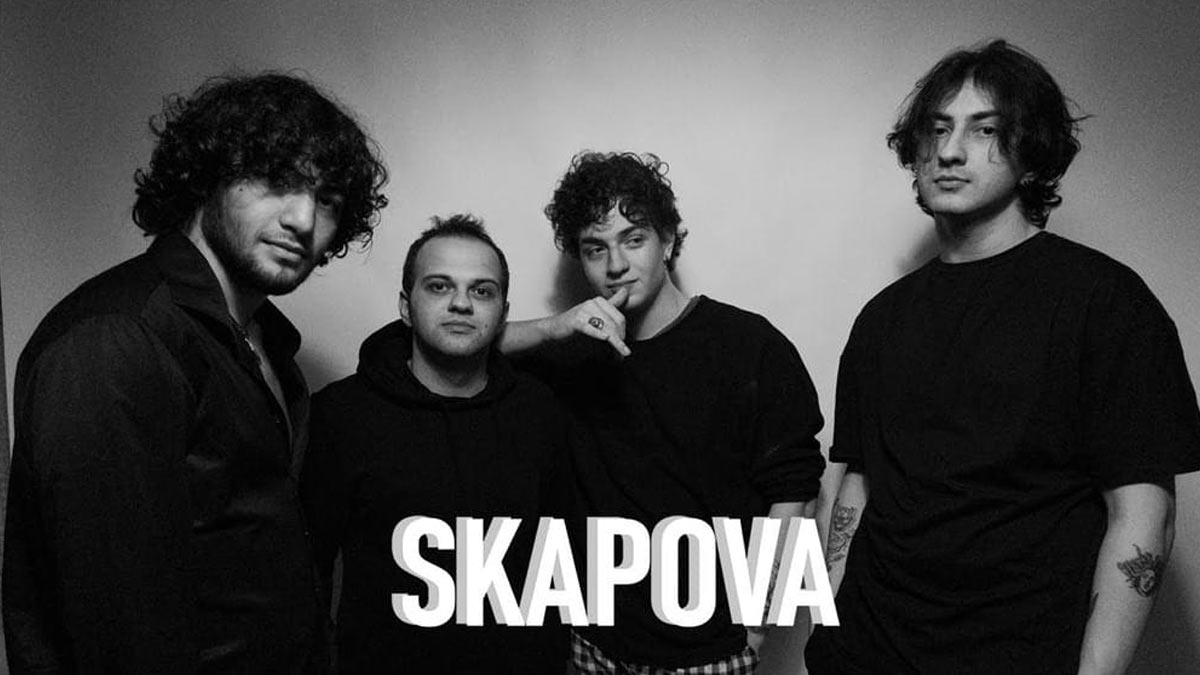Skapova – Türkü Şarkı Sözleri