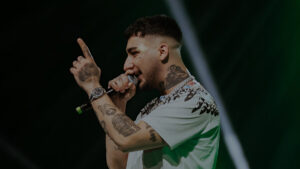 UZI – Outro Şarkı sözleri