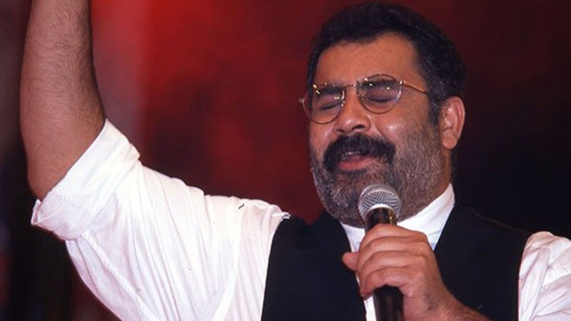 Ahmet Kaya – Yakamoz Şarkı Sözleri