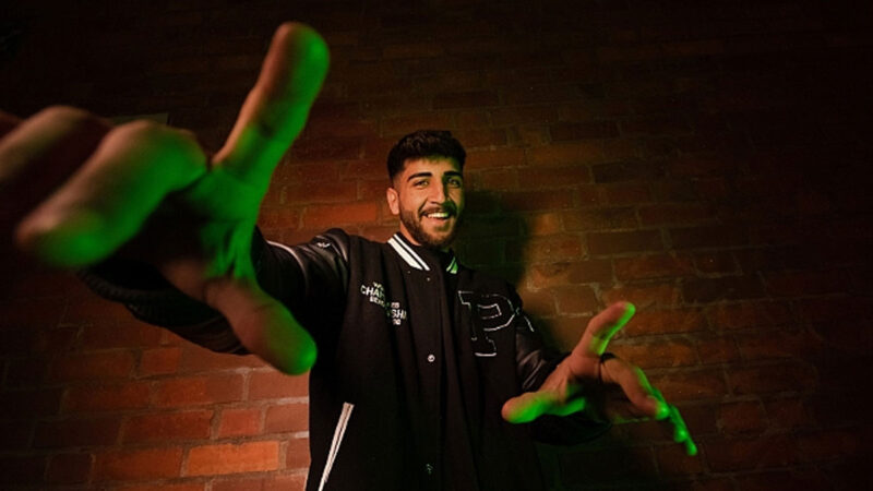 Amo988 – Çünkü Sensin O Şarkı Sözleri