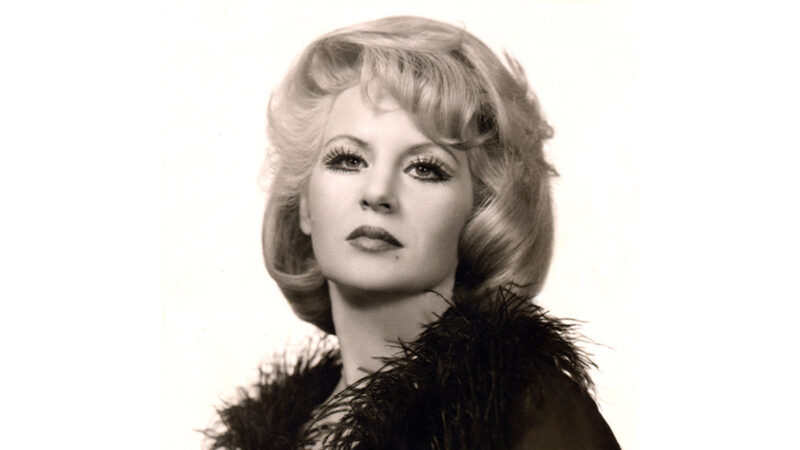 Belkıs Özener – Sevemedim Karagözlüm Şarkı Sözleri