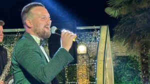 Berkay Gülseven – Gelin Damat Bizde Şarkı Sözleri