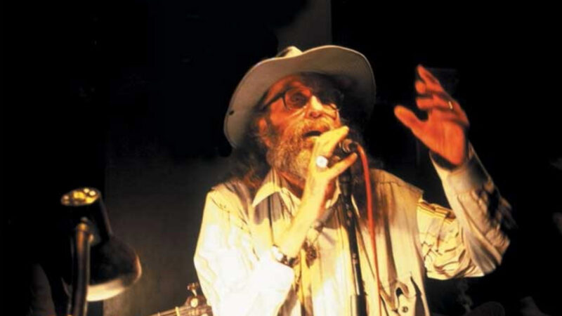 Cem Karaca – Islak Islak Şarkı Sözleri