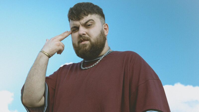 Critical – Kırmızı Işıklar Şarkı Sözleri