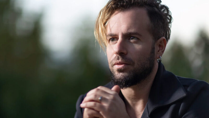 Emre Aydın – Eylül Şarkı Sözleri