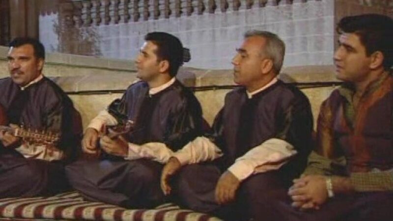 Halil Sezgin – Diyarbekir Yolunda (Delalım) Şarkı Sözleri