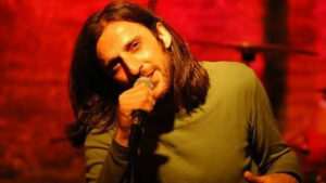 Kazım Koyuncu – Koyverdun Gittun Beni Şarkı Sözleri