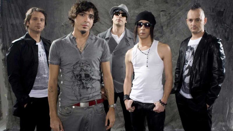 Manga & Göksel – Dursun Zaman Şarkı Sözleri