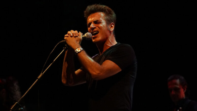 Teoman – Kupa Kızı Sinek Valesi Şarkı Sözleri