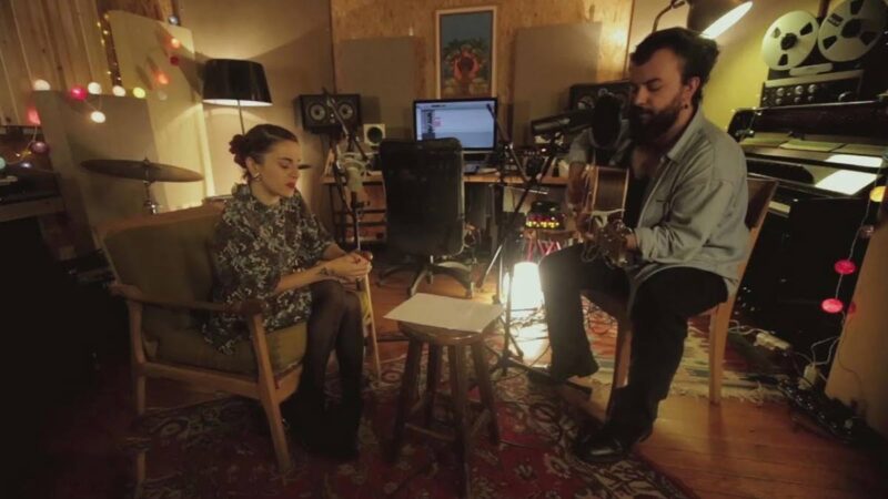 Ceylan Ertem ft. Cihan Mürtezaoğlu – Uçurtma Şarkı Sözleri