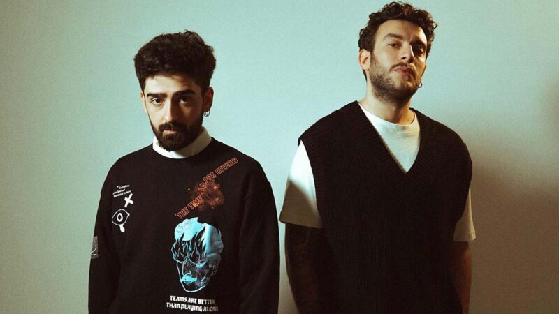 Dolu Kadehi Ters Tut – Yalan Şarkı Sözleri