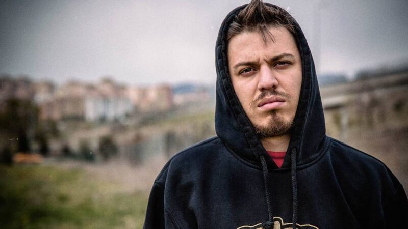 Hidra – Merhamet Şarkı Sözleri