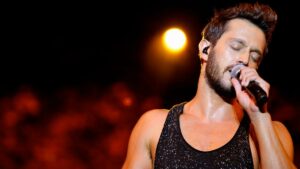 Murat Boz – Aşk Bizden Geçti Şarkı Sözleri