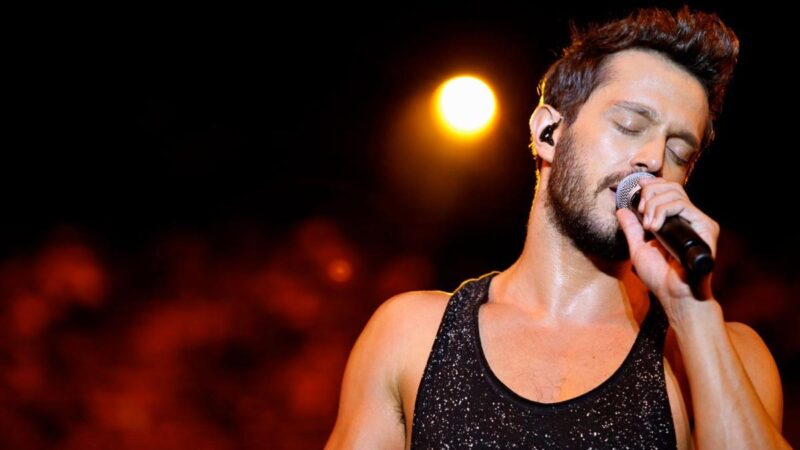 Murat Boz – Aşk Bizden Geçti Şarkı Sözleri