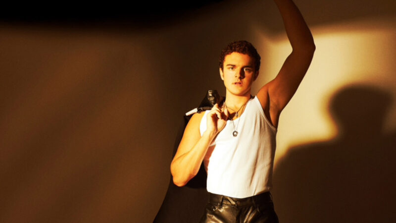 Cem Yenel – Akbaba Şarkı Sözleri