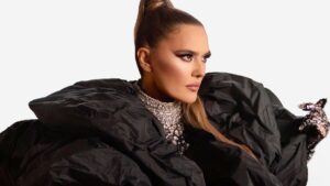 Demet Akalın – Karıştırıcam O Uykularını Şarkı Sözleri