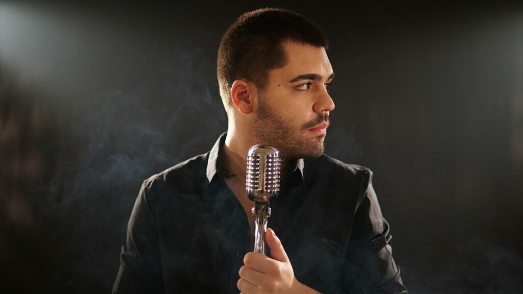 Emir Can İğrek – Ali Cabbar video