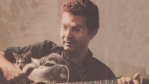 Kayahan – Odalarda Işıksızım Şarkı Sözleri