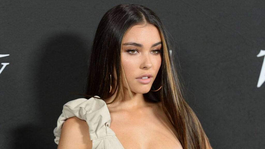 Madison Beer – Make You Mine video