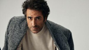 Mahsun Kırmızıgül – Dinle Şarkı Sözleri