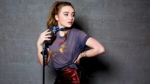 Sabrina Carpenter – Espresso Şarkı Sözleri