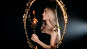 Uzunmakarna – Öfkem Var Şarkı Sözleri