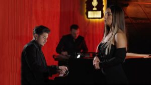 Yiğit Mahzuni & Aysel Yakupoğlu ft. Kahraman Şirin – Git Şarkı Sözleri