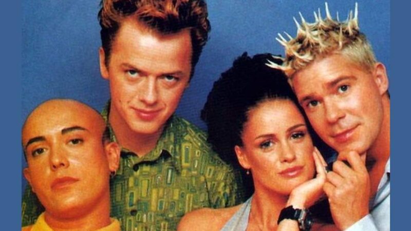 Aqua – Barbie Girl Şarkı Sözleri