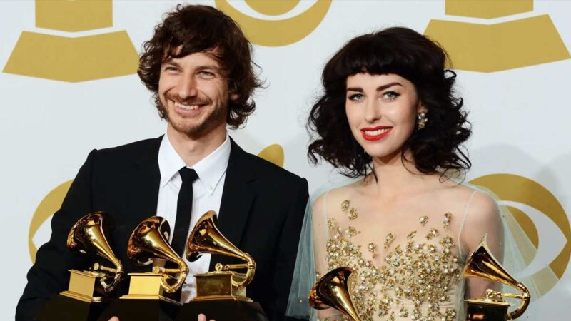 Gotye feat. Kimbra – Somebody That I Used to Know Şarkı Sözleri