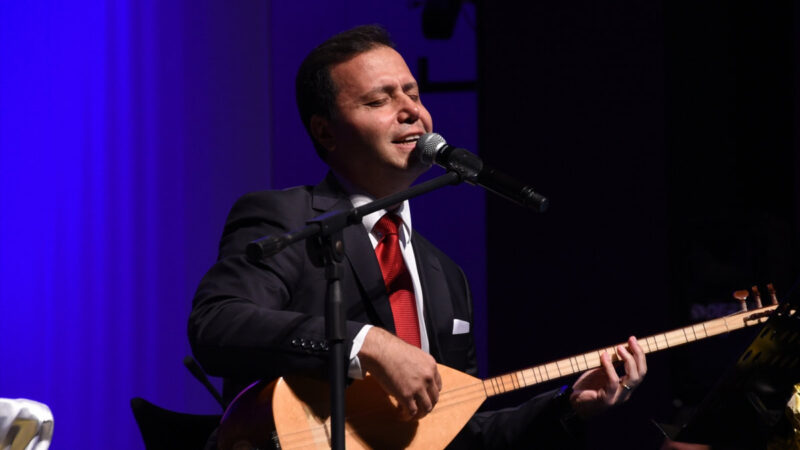 Orhan Hakalmaz – İki Keklik Şarkı Sözleri