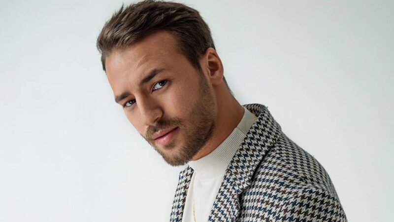 Anıl Durmuş – Razıysan Gel Şarkı Sözleri