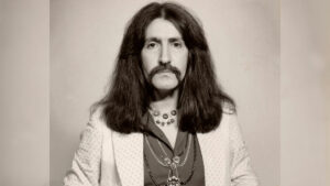 Barış Manço – Dere Boyu Kavaklar Şarkı Sözleri