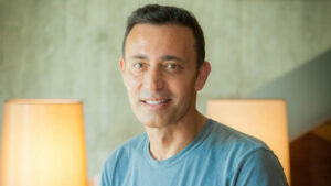 Mustafa Sandal – Gel Bana Şarkı Sözleri