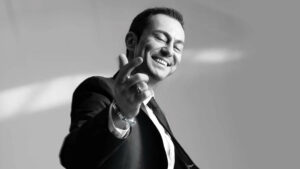 Serdar Ortaç – Dansöz Şarkı Sözleri