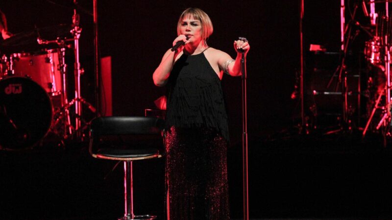 Sezen Aksu – Kaybolan Yıllar Şarkı Sözleri