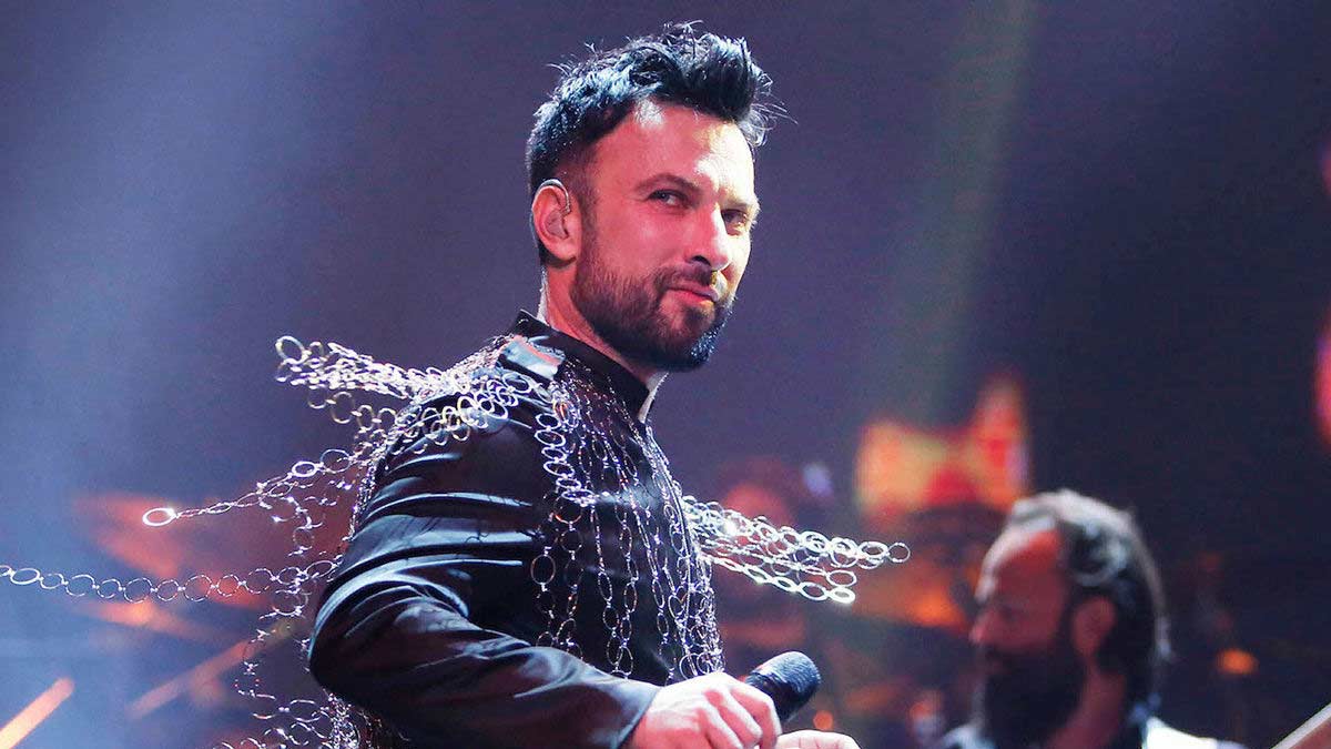 Tarkan – İllallah Şarkı Sözleri