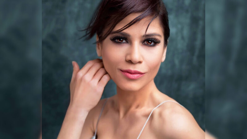 Aydilge – Sade Şarkı Şarkı Sözleri